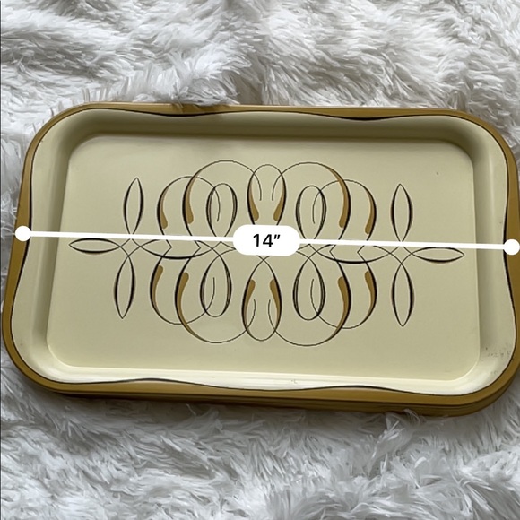 MCM Pinstripe Metal Trays (Set of 7) - Picture 7 of 7